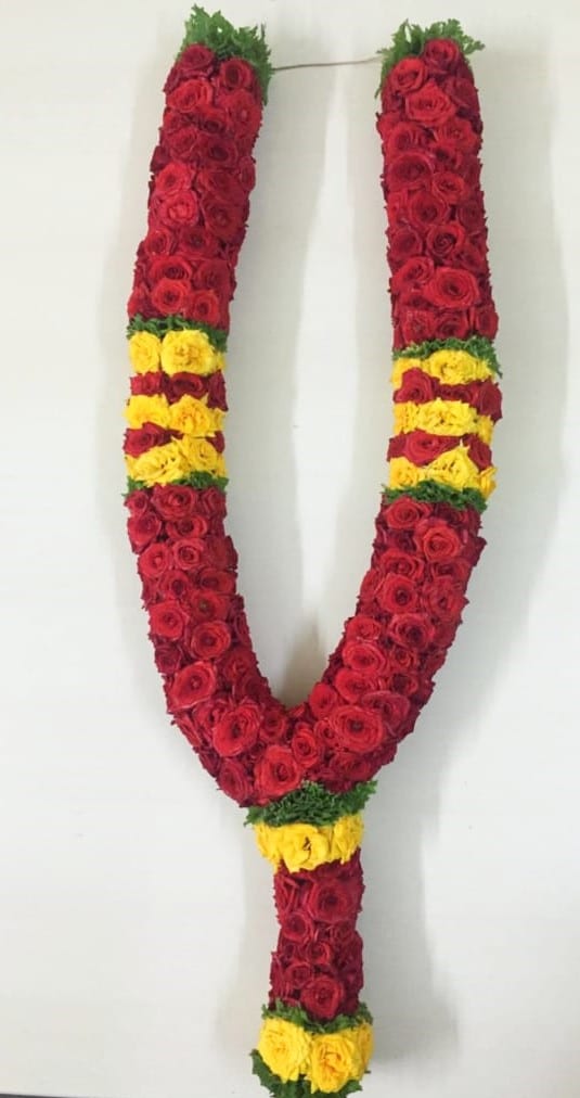 Apple Rose Garland