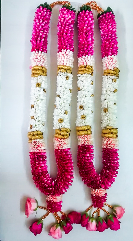 Pink Maroon Rose Petal Tuberose Garland