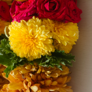 Chocolate Chrysanthemum Needle Garland