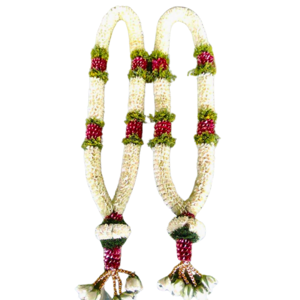 Shaadi Ka Mala - White & Red Rose Petals with Green Border