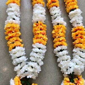 Yellow and White Carnation Garland - GetFlowersDaily