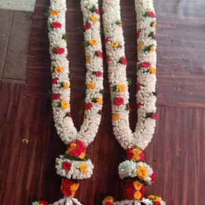 Tuberose Wedding Garland - GetFlowersDaily