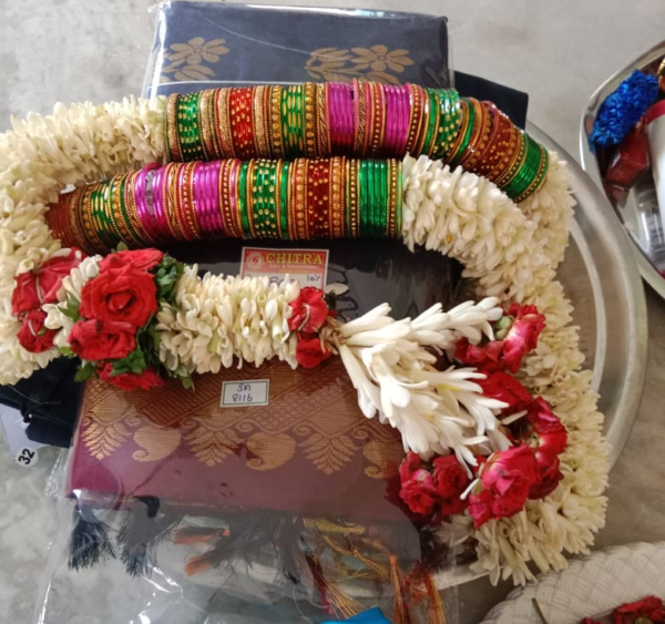 Tuberose and Multi Color Bangle Garland - GetFlowersDaily