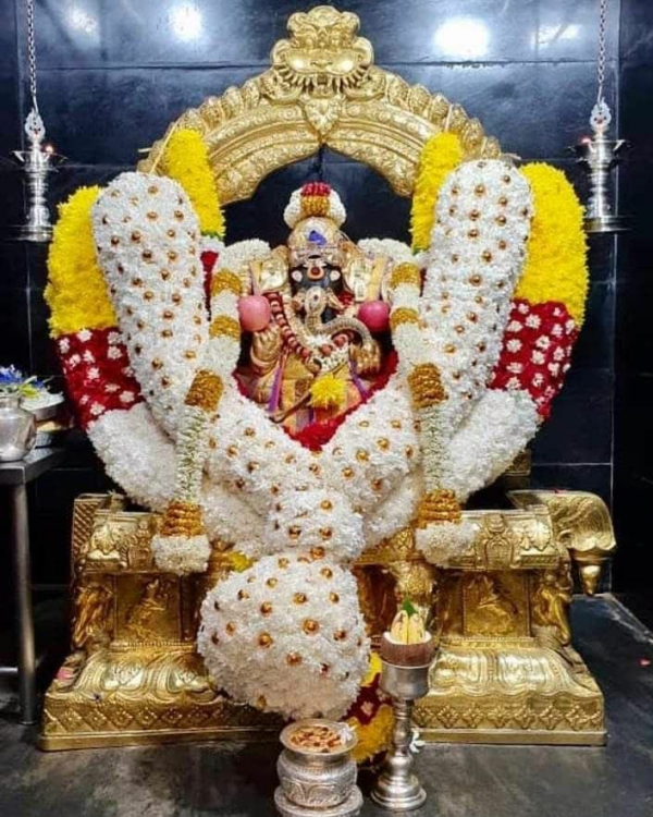 Special Ganesha God Decoration - GetFlowersDaily