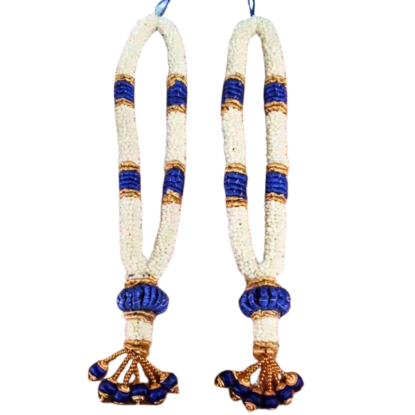 Nandhavanam Jasmine with Blue & Gold Border - 1 Pair