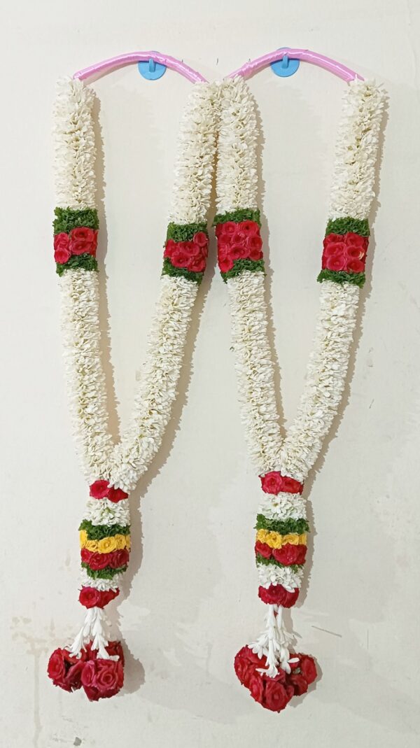 Tuberose With Redrose Garland (1Pair)