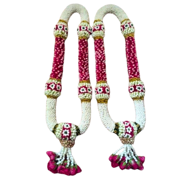 Nandhavanam Jasmine Red Rose Petals with Star Design - 1 Pair
